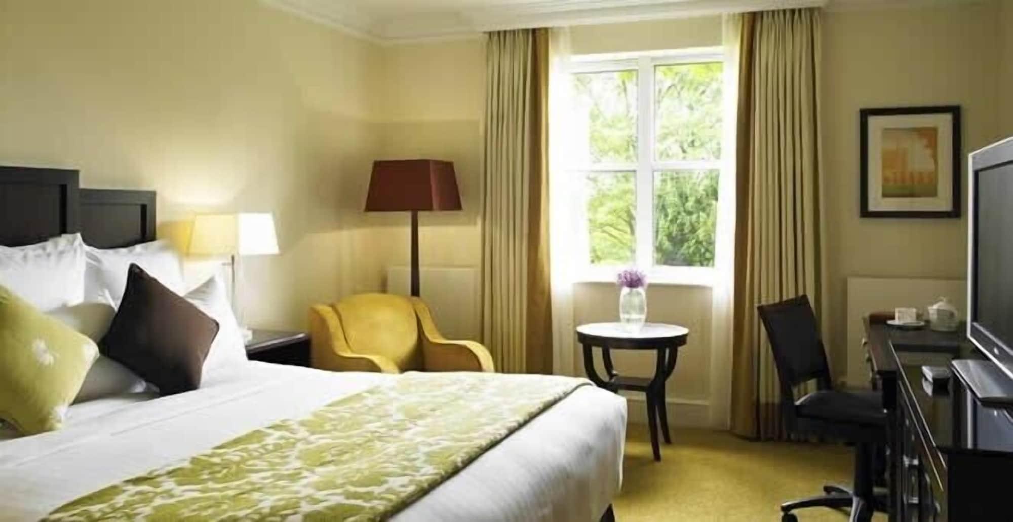 Sprowston Manor Hotel, Golf & Country Club Norwich Bagian luar foto