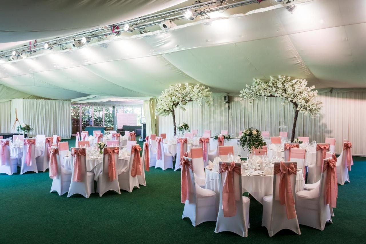 Sprowston Manor Hotel, Golf & Country Club Norwich Bagian luar foto